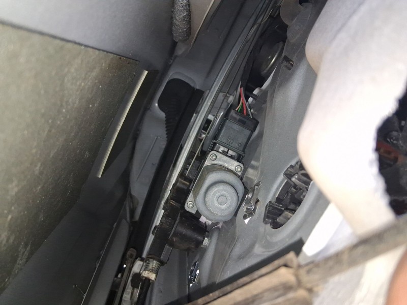 Recambio de elevalunas delantero derecho para renault megane iv hatchback (b9a/m/n_) 1.5 blue dci 115 (b9a6) referencia OEM IAM 