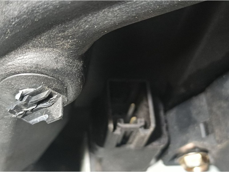 Recambio de elevalunas delantero derecho para mazda 6 berlina (gg) 2.0 crtd 136 active (5-ptas.) referencia OEM IAM CM011050  EL