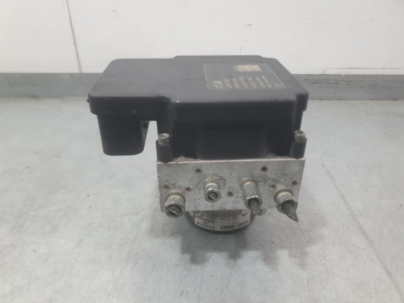 Recambio de abs para toyota yaris (_p13_) 1.3 (nsp130_) referencia OEM IAM 440500D370  