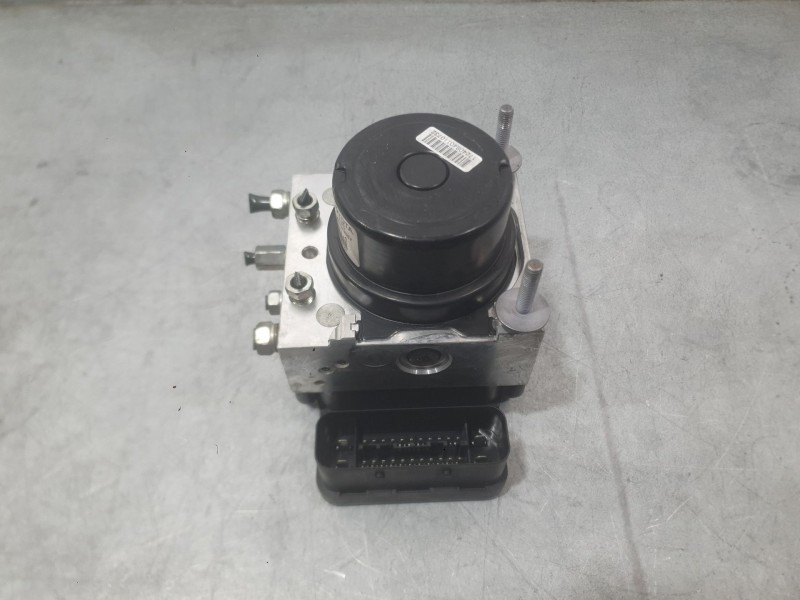 Recambio de abs para toyota yaris (_p13_) 1.3 (nsp130_) referencia OEM IAM 440500D370  