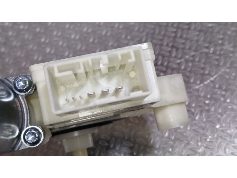 Recambio de motor elevalunas delantero derecho para seat toledo iv (kg3) 1.6 tdi referencia OEM IAM   