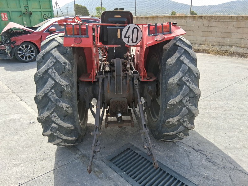 massey ferguson 247 v del año 1982