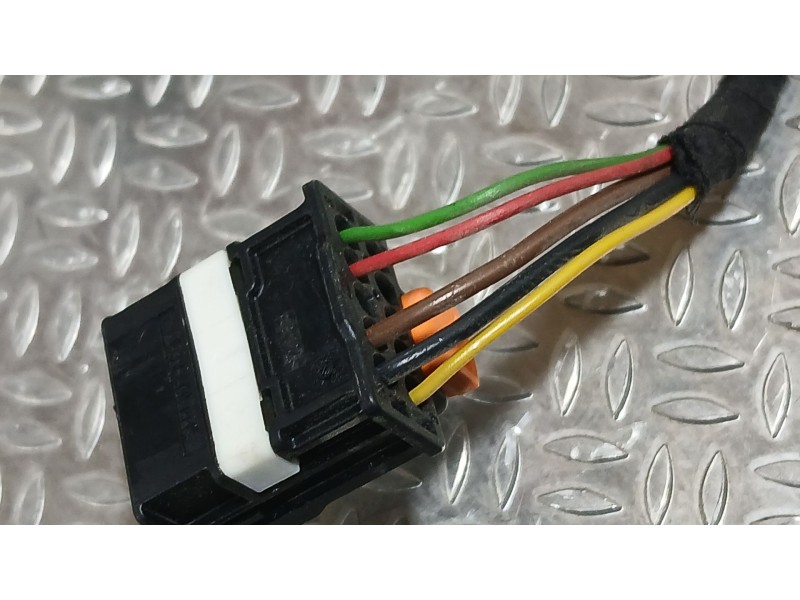 Recambio de retrovisor izquierdo para peugeot rifter 1.5 bluehdi 100 referencia OEM IAM 98169898XT ELÉCTRICO 