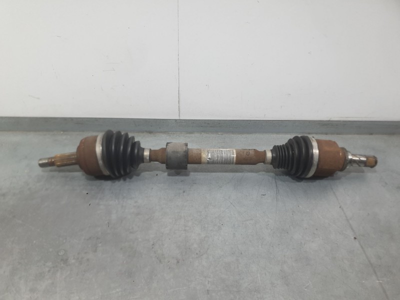 Recambio de transmision delantera izquierda para renault megane iv hatchback (b9a/m/n_) 1.5 dci 110 (b9a3) referencia OEM IAM 39