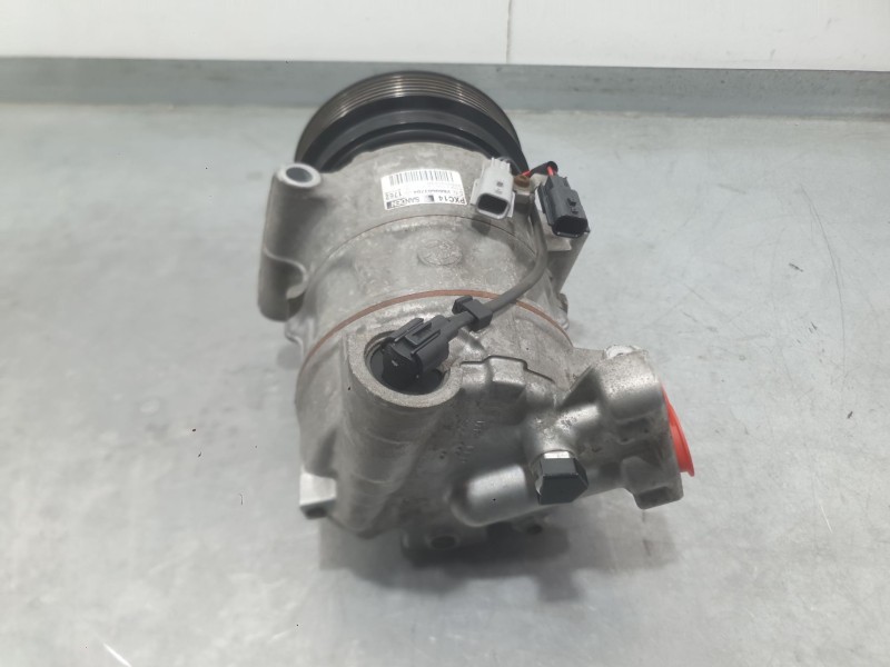 Recambio de compresor aire acondicionado para renault megane iv hatchback (b9a/m/n_) 1.5 dci 110 (b9a3) referencia OEM IAM 92600