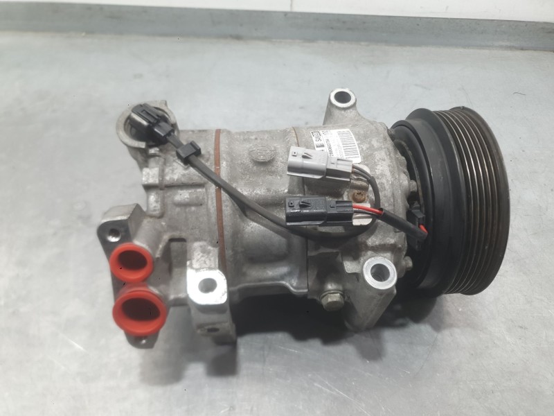 Recambio de compresor aire acondicionado para renault megane iv hatchback (b9a/m/n_) 1.5 dci 110 (b9a3) referencia OEM IAM 92600