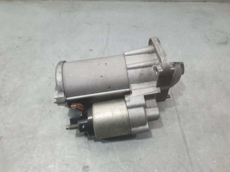 Recambio de motor arranque para renault megane iv hatchback (b9a/m/n_) 1.5 dci 110 (b9a3) referencia OEM IAM 233000603R 23300824
