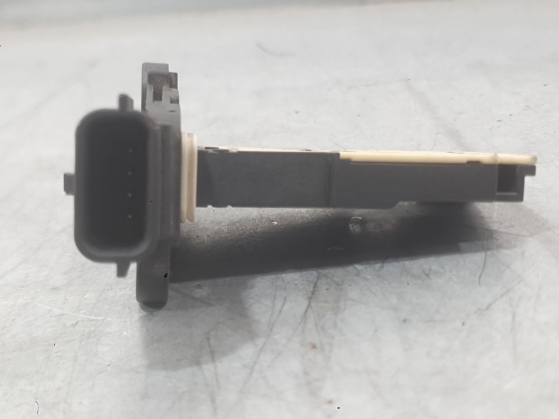 Recambio de caudalimetro para renault megane iv hatchback (b9a/m/n_) 1.5 dci 110 (b9a3) referencia OEM IAM 226805389R  