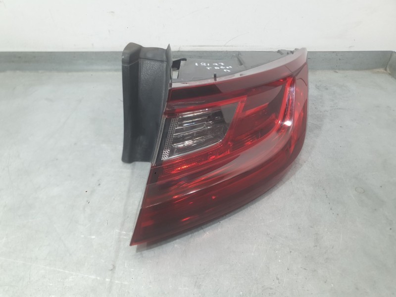 Recambio de piloto trasero derecho exterior para renault megane iv hatchback (b9a/m/n_) 1.5 dci 110 (b9a3) referencia OEM IAM 26
