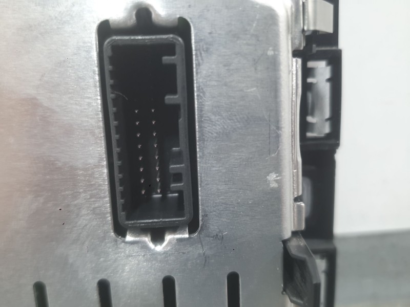 Recambio de sistema navegacion gps para renault megane iv hatchback (b9a/m/n_) 1.5 dci 110 (b9a3) referencia OEM IAM   