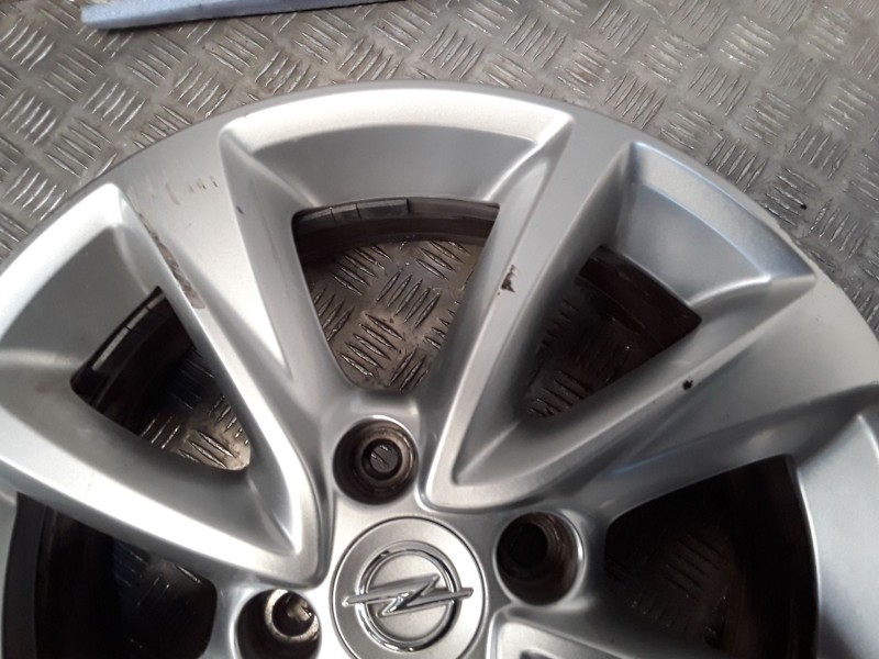 Recambio de juego llantas aluminio para opel corsa f (p2jo) 1.2 (68) referencia OEM IAM 6.5X16 4 TORN ET38 ALUMINIO ROZADAS