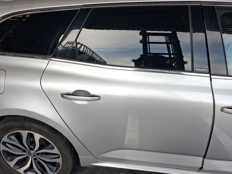 Recambio de puerta trasera derecha para renault talisman grandtour (kp_) 1.6 tce 150 referencia OEM IAM 821006101R  