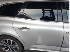 PUERTA TRASERA DERECHA 821006101R 