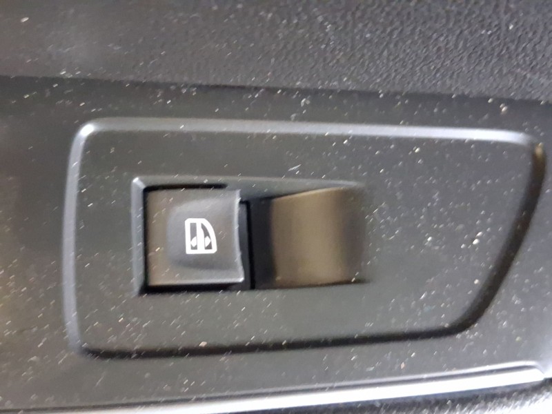Recambio de mando elevalunas trasero izquierdo para renault talisman grandtour (kp_) 1.6 tce 150 referencia OEM IAM 254214896R  