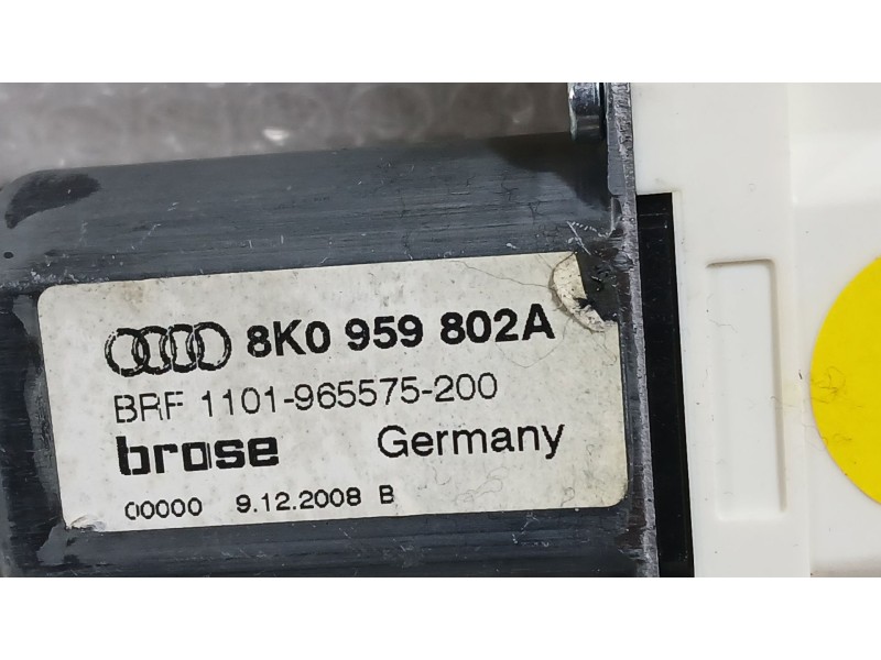 Recambio de motor elevalunas delantero derecho para audi a4 b8 avant (8k5) 2.7 tdi referencia OEM IAM   