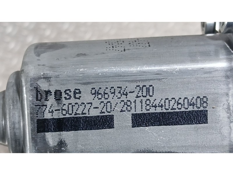 Recambio de motor elevalunas delantero derecho para audi a4 b8 avant (8k5) 2.7 tdi referencia OEM IAM   
