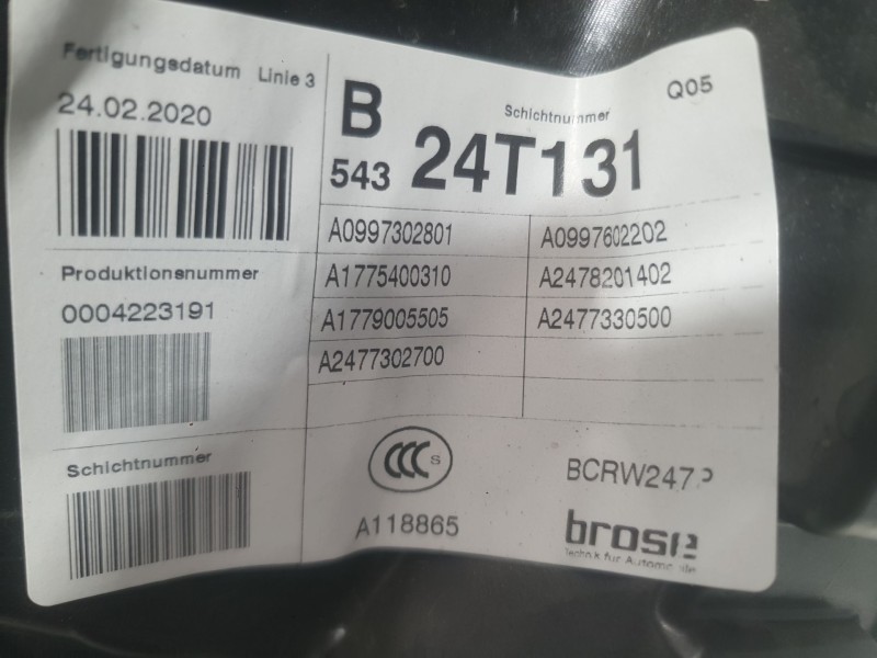 Recambio de elevalunas trasero derecho para mercedes-benz clase b (247) b180 referencia OEM IAM A0997302801 MONNTADO EN PUERTA B