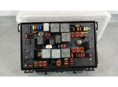 CAJA RELES / FUSIBLES 13449210 1110224AB