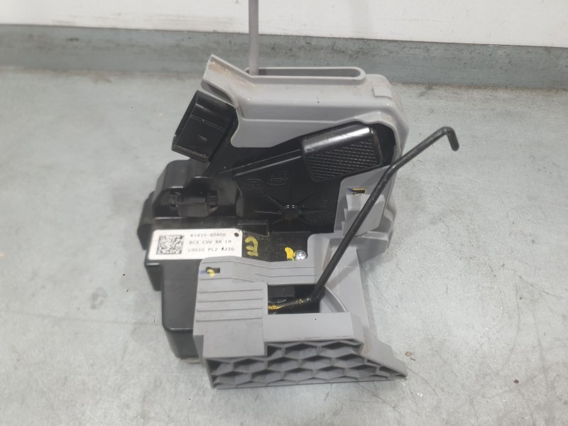 Recambio de cerradura puerta trasera izquierda para hyundai bayon (bc3) 1.0 t-gdi referencia OEM IAM 81410Q0400  