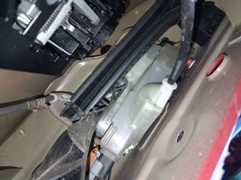 Recambio de cerradura puerta trasera derecha para citroën c3 iii (sx) 1.5 bluehdi 100 (sxyhyp, sxyhtu) referencia OEM IAM 981239