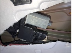 ELEVALUNAS DELANTERO DERECHO 9840154480 
