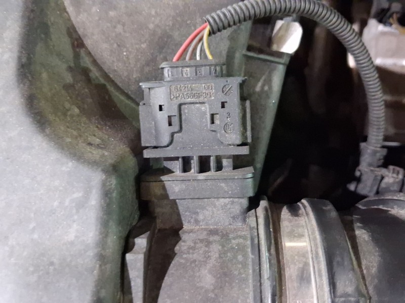 Recambio de caudalimetro para bmw x1 (e84) sdrive 18 d referencia OEM IAM 13628509724  