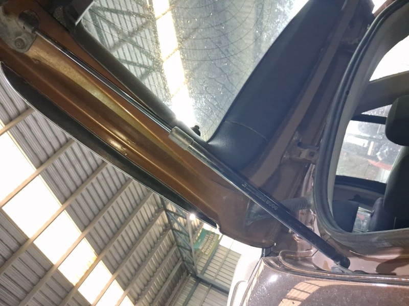 Recambio de amortiguadores maletero / porton para bmw x1 (e84) sdrive 18 d referencia OEM IAM 51242990136  