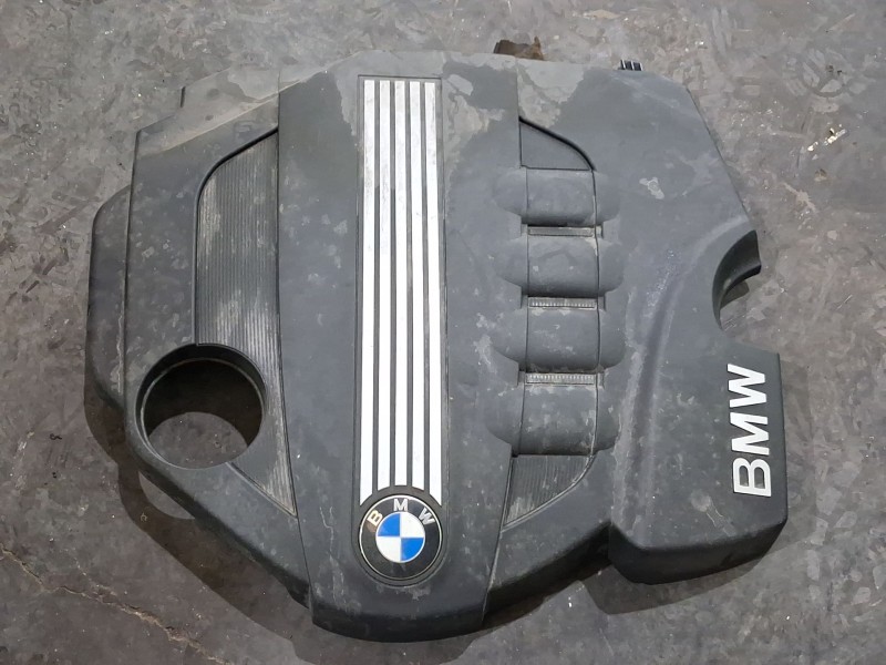 Recambio de tapa motor para bmw x1 (e84) sdrive 18 d referencia OEM IAM 11147797410  