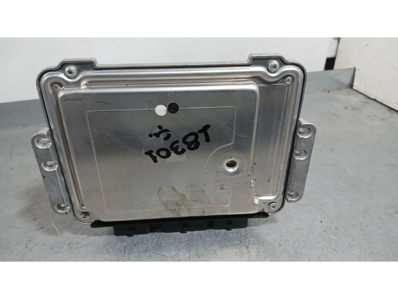 Recambio de centralita motor uce para citroën c4 i (lc_) 1.6 hdi referencia OEM IAM 1940JJ  