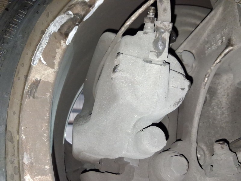 Recambio de pinza freno delantera izquierda para bmw x1 (e84) sdrive 18 d referencia OEM IAM 34116778145  