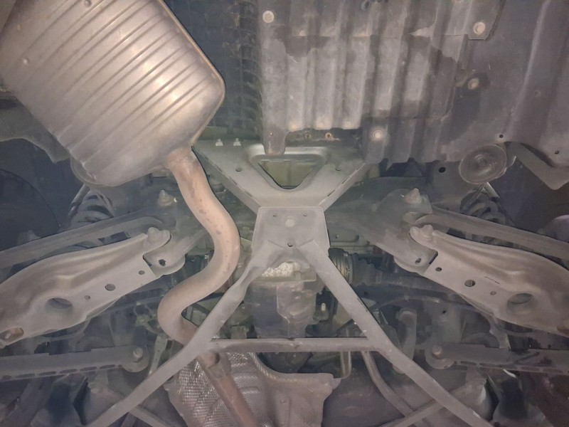 Recambio de puente trasero para bmw x1 (e84) sdrive 18 d referencia OEM IAM 33316782158 DISCO C/ABS 5 TORNILLOS 