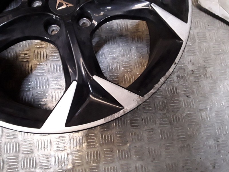 Recambio de llanta aluminio para cupra formentor (km7, kmp) 2.0 tsi 4drive referencia OEM IAM 8X19 5 TORN ET40 ALUMINIO ROZADA