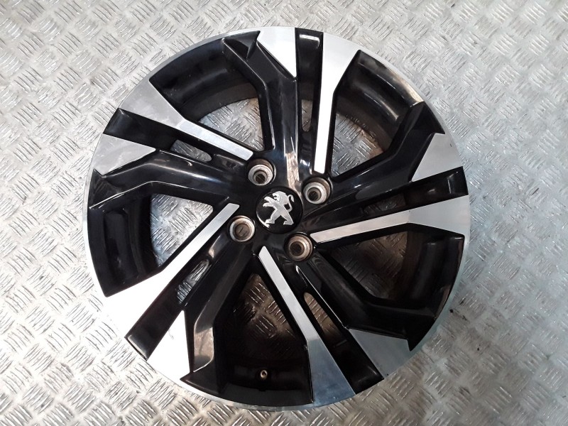 Recambio de llanta aluminio para peugeot 2008 ii (ud_, us_, uy_, uj_, ur_, uc_) 1.2 puretech 130 referencia OEM IAM 6.5X17 4 TOR