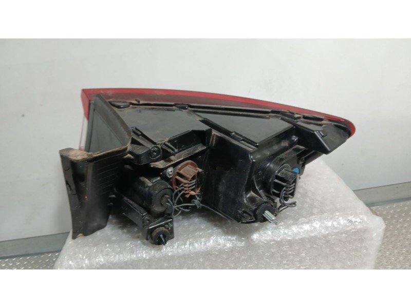 Recambio de piloto trasero izquierdo exterior para renault megane iv hatchback (b9a/m/n_) 1.3 tce 115 (b9n9) referencia OEM IAM 