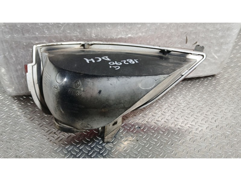 Recambio de piloto trasero derecho paragolpes para renault megane iv hatchback (b9a/m/n_) 1.3 tce 115 (b9n9) referencia OEM IAM 