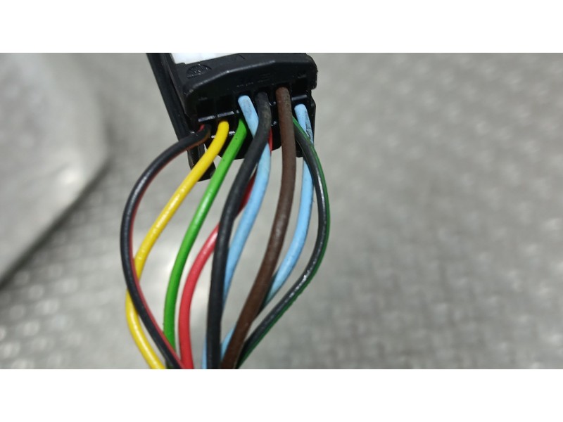 Recambio de retrovisor derecho para renault megane iv hatchback (b9a/m/n_) 1.3 tce 115 (b9n9) referencia OEM IAM 963013833R  