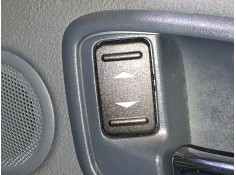 MANDO ELEVALUNAS TRASERO DERECHO 1428969 