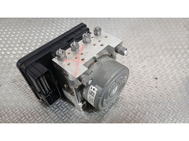 Recambio de abs para renault megane iv hatchback (b9a/m/n_) 1.3 tce 115 (b9n9) referencia OEM IAM 476600737R  