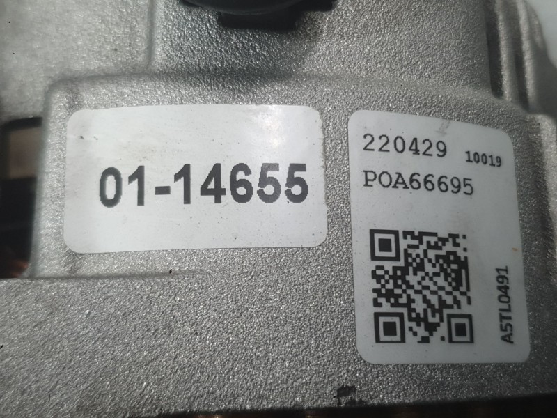 Recambio de alternador para mazda 3 (bm, bn) 2.0 referencia OEM IAM PE0118300  