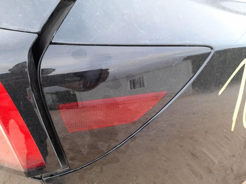 Recambio de piloto trasero derecho exterior para tesla model 3 (5yj3) ev referencia OEM IAM 107740000C PILOTO ALETA TRASERA FALS