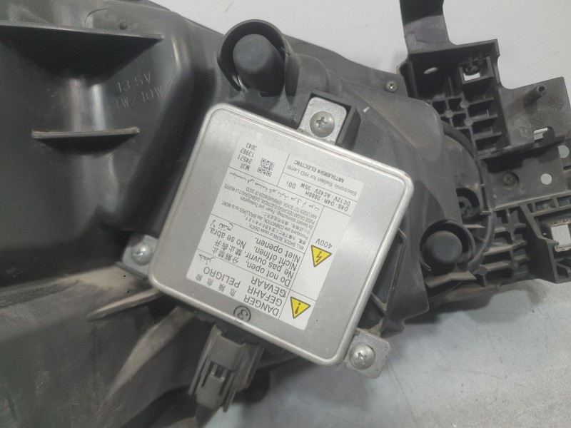 Recambio de faro izquierdo para mazda 3 (bm, bn) 2.0 referencia OEM IAM BHR1510L0A  