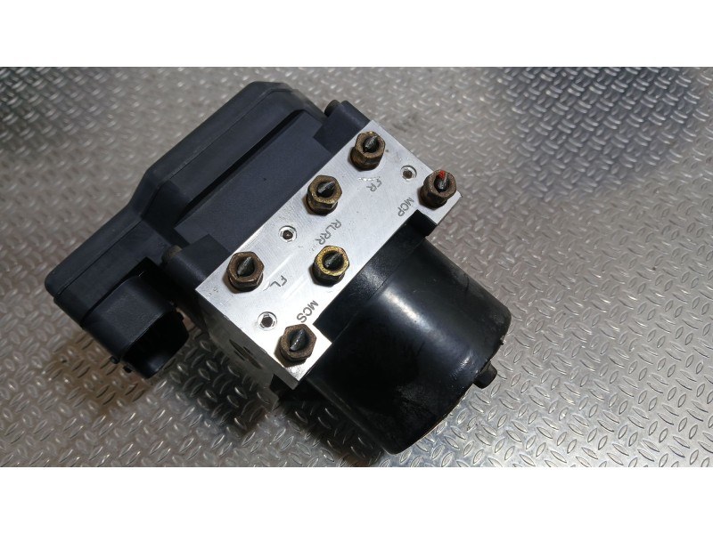 Recambio de abs para chevrolet aveo / kalos hatchback (t200) 1.4 referencia OEM IAM 96534909  