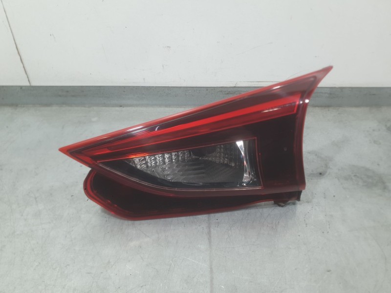 Recambio de piloto trasero derecho interior para mazda 3 (bm, bn) 2.0 referencia OEM IAM B45C513F0B  