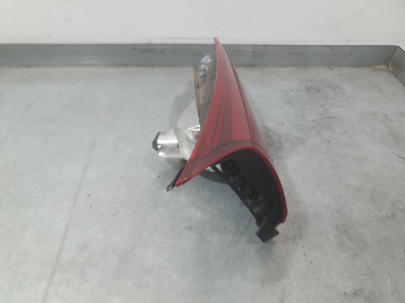 Recambio de piloto trasero izquierdo interior para mazda 3 (bm, bn) 2.0 referencia OEM IAM B45C513G0B  