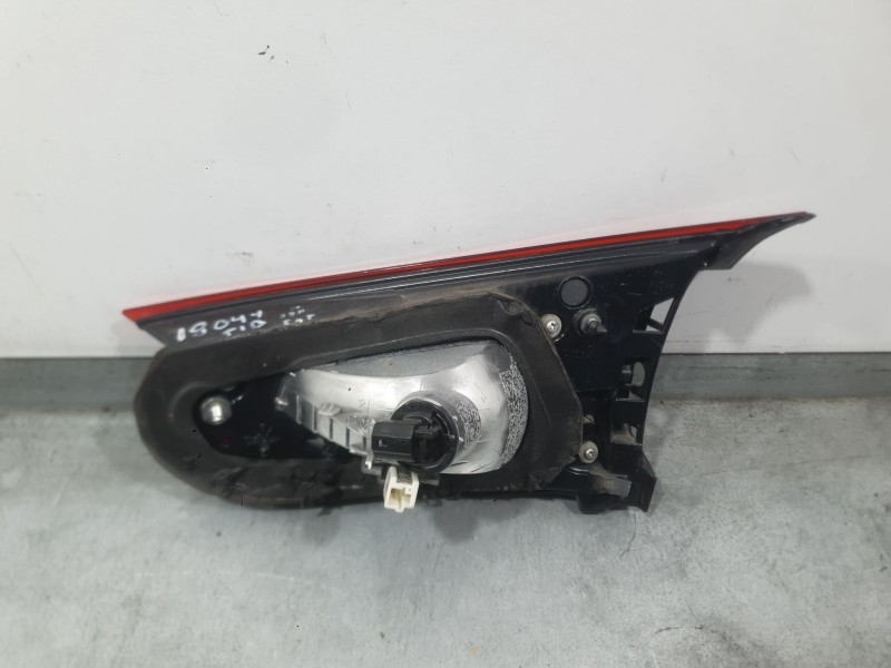 Recambio de piloto trasero izquierdo interior para mazda 3 (bm, bn) 2.0 referencia OEM IAM B45C513G0B  