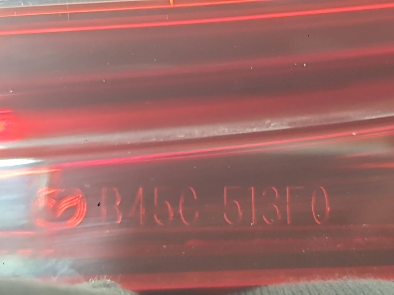 Recambio de piloto trasero izquierdo interior para mazda 3 (bm, bn) 2.0 referencia OEM IAM B45C513G0B  