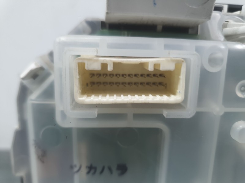 Recambio de cuadro instrumentos para mazda 3 (bm, bn) 2.0 referencia OEM IAM BHR255471K  