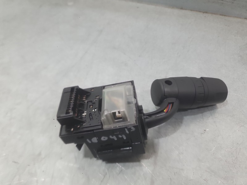 Recambio de mando luces y limpia para mazda 3 (bm, bn) 2.0 referencia OEM IAM KD4766122  KS0366128