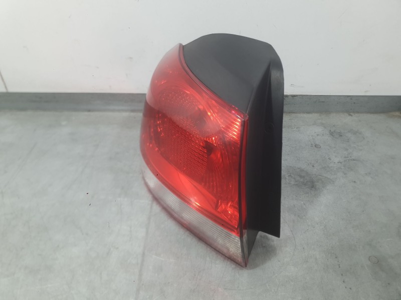 Recambio de piloto trasero izquierdo exterior para volkswagen golf vi (5k1) 1.4 tsi referencia OEM IAM 5K0945095M 5K0945095N 