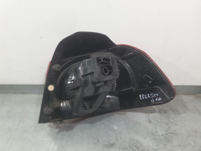 Recambio de piloto trasero izquierdo exterior para volkswagen golf vi (5k1) 1.4 tsi referencia OEM IAM 5K0945095M 5K0945095N 